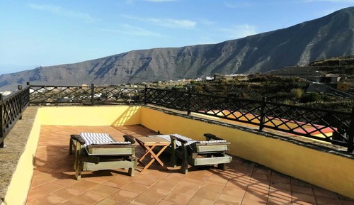 Suite Sea and Mountain Views, Drago