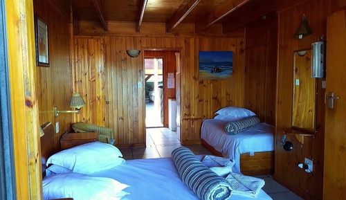 Family Room (of 3)