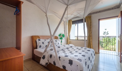 Standard Single Room