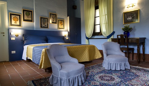 Triple Room (Germano Reale)