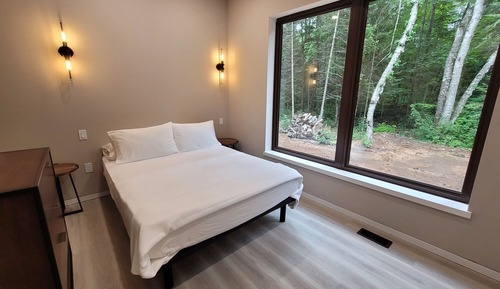 Luxury Cottage, 3 Bedrooms, Lakeside