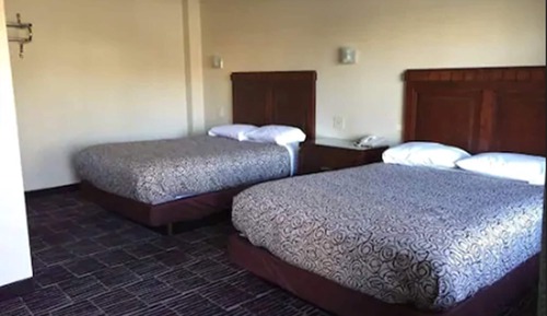 Room, 2 Queen Beds, Non Smoking
