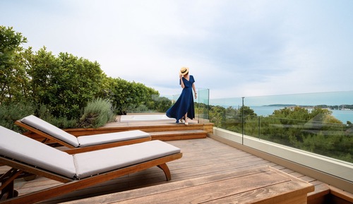 Penthouse, Sea View
