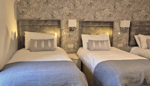 Triple Room, Private Bathroom (Room 2)
