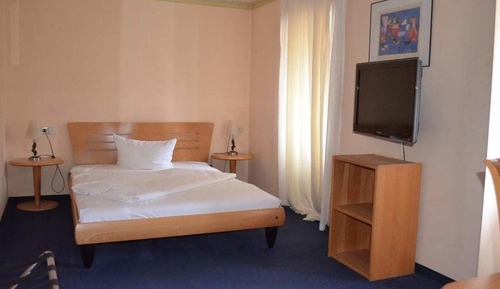 Double Room (Budget)
