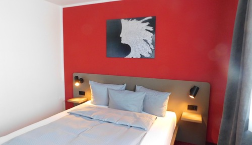 Deluxe Single Room