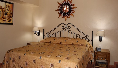 Double Room (King Size)