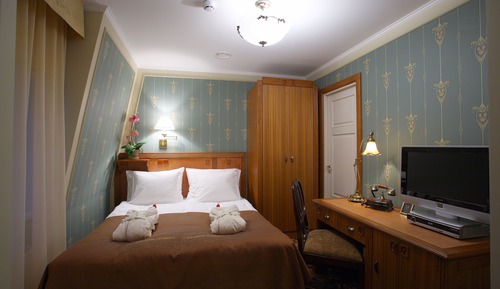 Standard Double or Twin Room