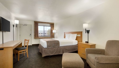 Room, 1 Queen Bed, Non Smoking