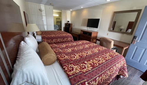 Deluxe Double Room, 2 Queen Beds, Non Smoking