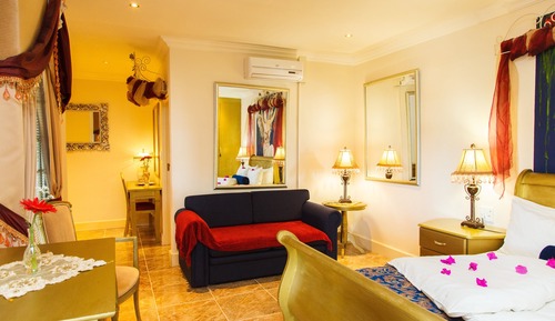 Executive Room