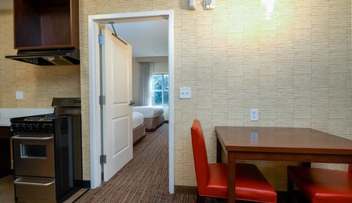 Suite, 1 Bedroom (Mobility/Hearing Accessible, Tub)