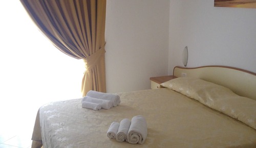 Double or Twin Room, Sea View