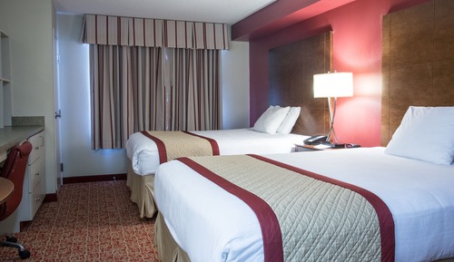 Suite, 2 Queen Beds