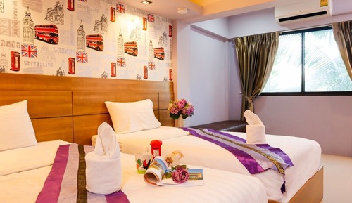Deluxe Twin Room