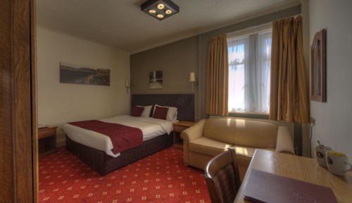 Family Room, Ensuite