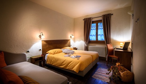 Family Quadruple Room, Private Bathroom (Room 4)