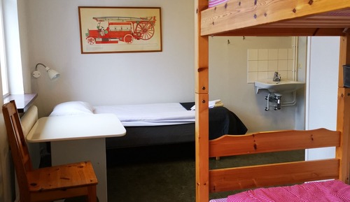 Classic Triple Room, Shared Bathroom
