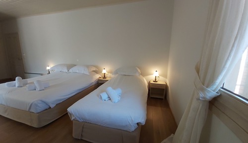 Classic Triple Room, Mountain View (Attic)