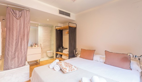 Family Apartment, 3 Bedrooms, Pool Access, Ground Floor