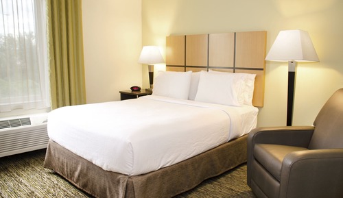 Suite, 1 Bedroom, Accessible (Communications)