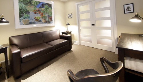 Deluxe Suite, 1 King Bed with Sofa bed