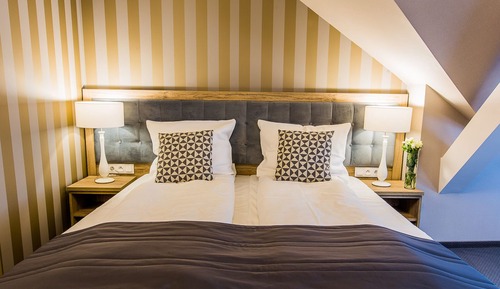 Classic Twin Room, 2 Twin Beds, Park View