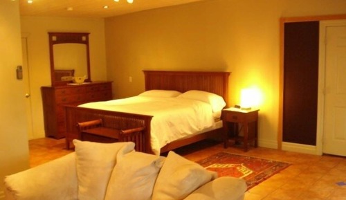 Patio Suite, 1 King Bed and 1 Queen Bed, Fireplace, Kitchenette