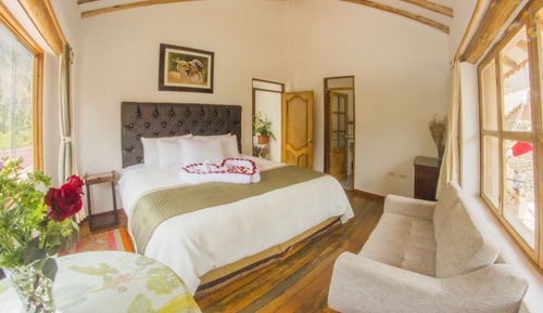 Double Room, 1 King Bed, Private Bathroom
