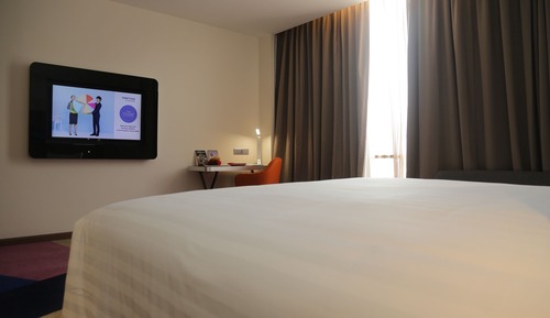 Premier Room, 1 King Bed