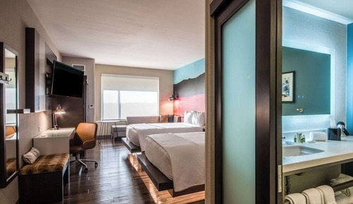 Room, 2 Queen Beds, Accessible, Non Smoking