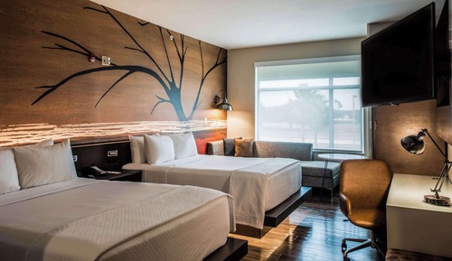 Room, 2 Queen Beds, Accessible, Non Smoking