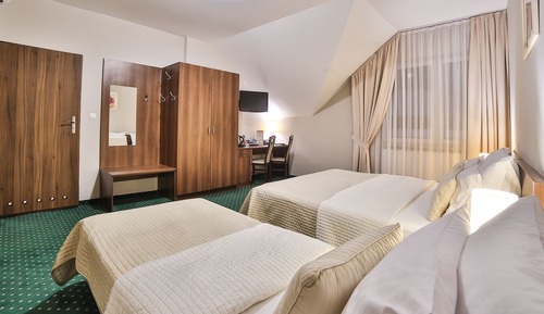 Comfort Triple Room
