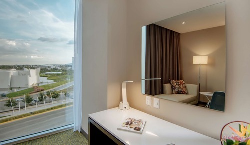 Room, 1 King Bed, Non Smoking