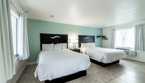 Standard Room, 2 Queen Beds, Refrigerator & Microwave, Ground Floor
