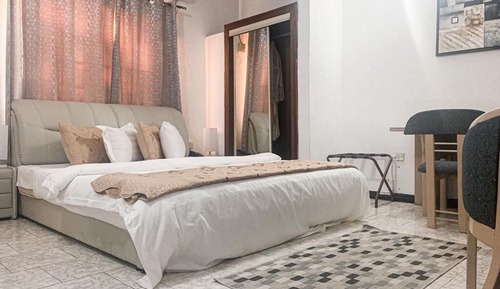 Traditional Suite