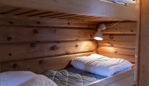 Basic Cabin (2+2 beds)