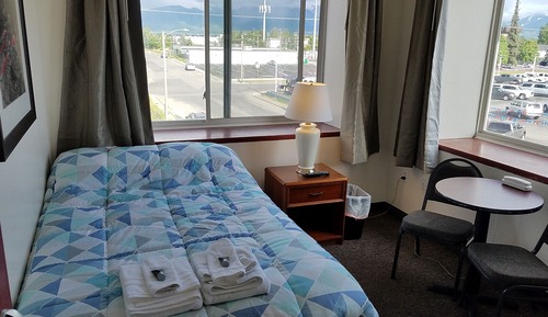 Standard Double Room, 2 Twin Beds (Double Room - Shared Bathroom)