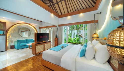 Royal Smart 1 Bedroom Villa with Private Pool & Hot Tub