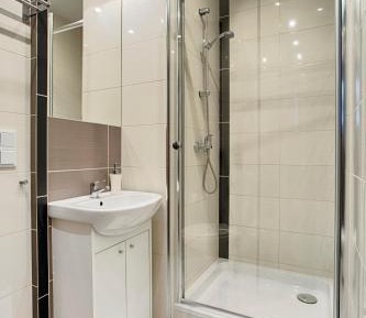 Classic Triple Room with City View