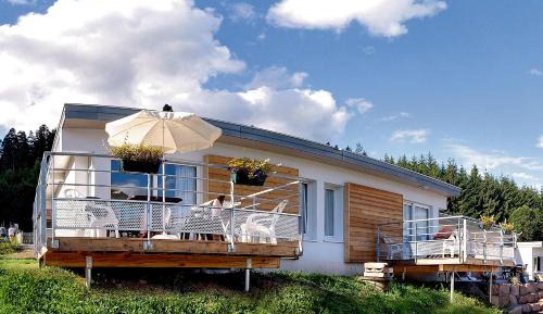 One-Bedroom Apartment (4 Adults)