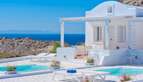 Superior Villa with Outdoor Heated Private Pool and Hot Tub
