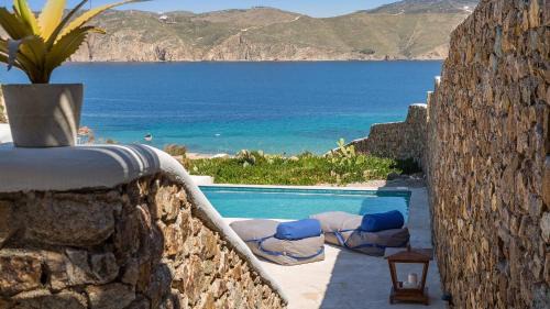 4 Bedroom Private Pool Villa with Sea View