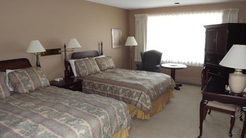 Double Room with Two Double Beds