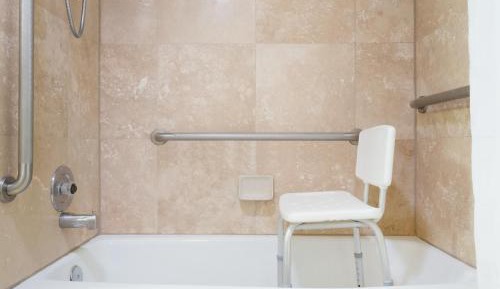 Queen Room - Mobility Access/Non-Smoking