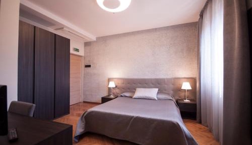 Large Single Room