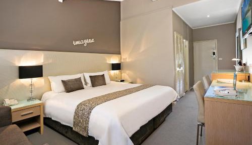 Premier King Room