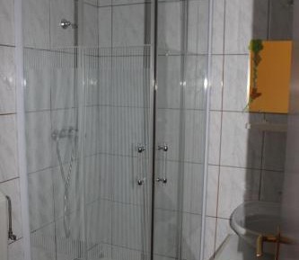 Twin Room with Bathroom