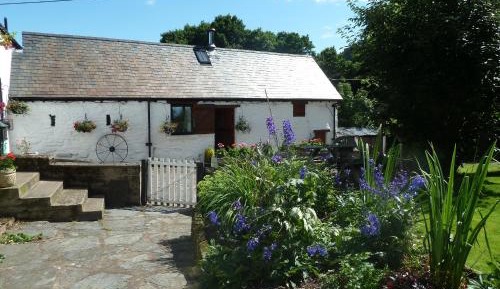 One-Bedroom Cottage