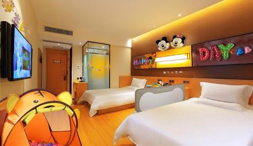 U Plus Twin Room wirh Children Decor